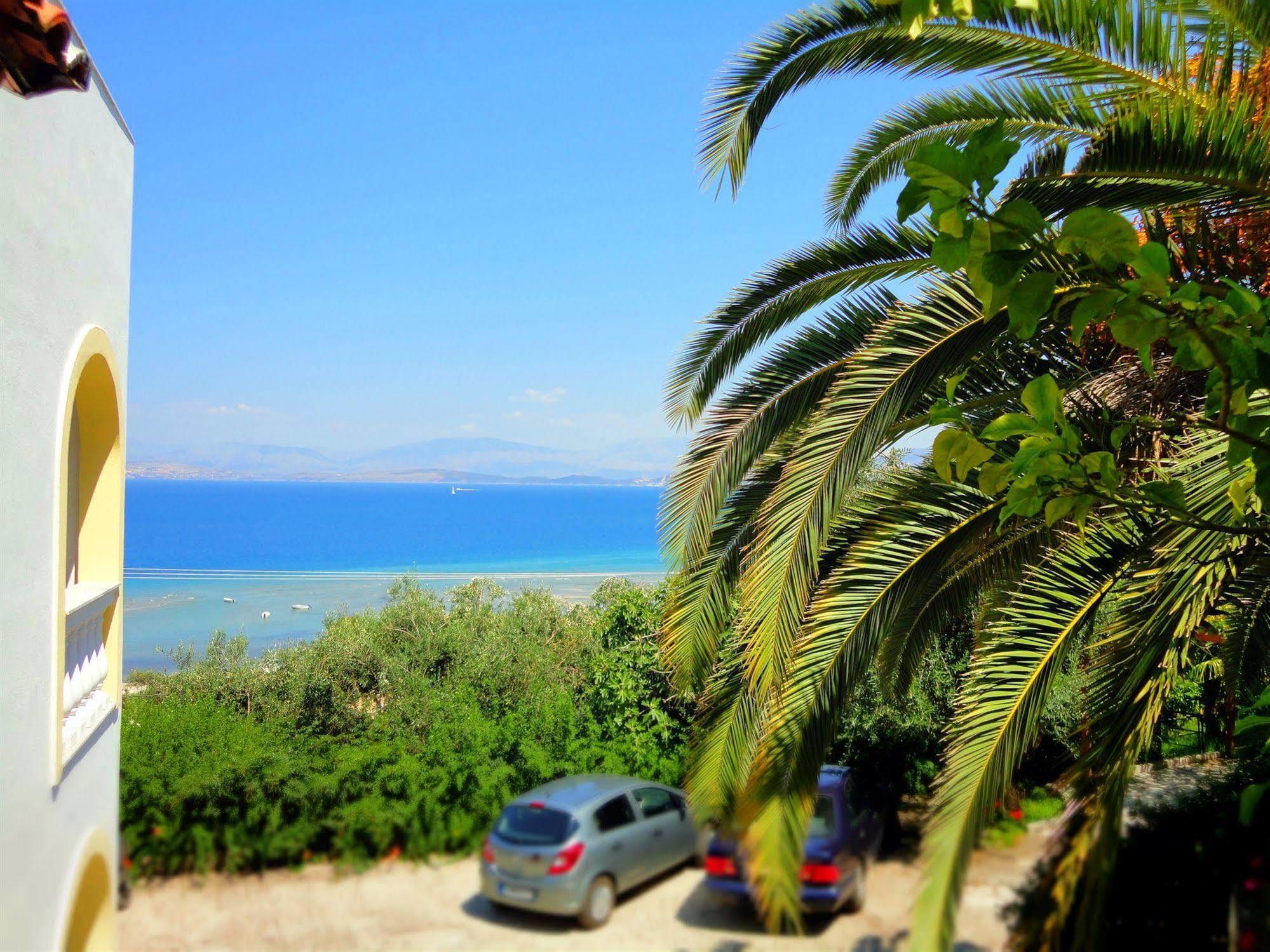 Dionysos Apartments Apraos Buitenkant foto